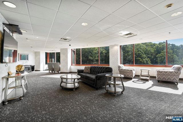 100 Old Palisade Road 914, Fort Lee, NJ 07024