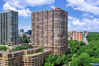 100 Old Palisade Road 914, Fort Lee, NJ 07024