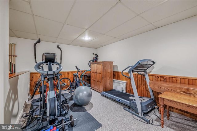 28 MELODY LN, Berkeley Springs, WV 25411