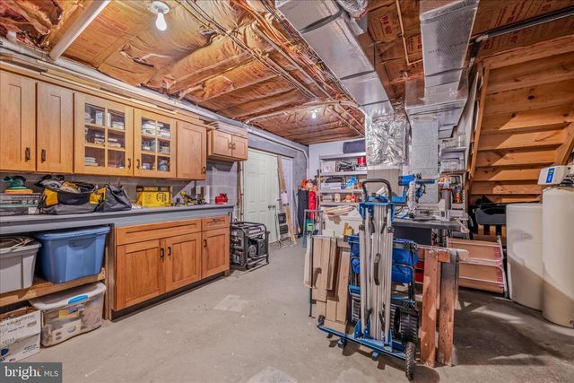 28 MELODY LN, Berkeley Springs, WV 25411