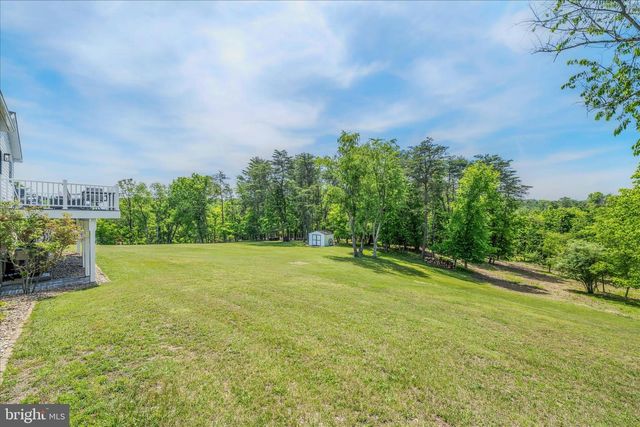 28 MELODY LN, Berkeley Springs, WV 25411