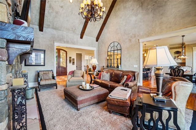 812 Top Ridge Drive, Sunset, SC 29685