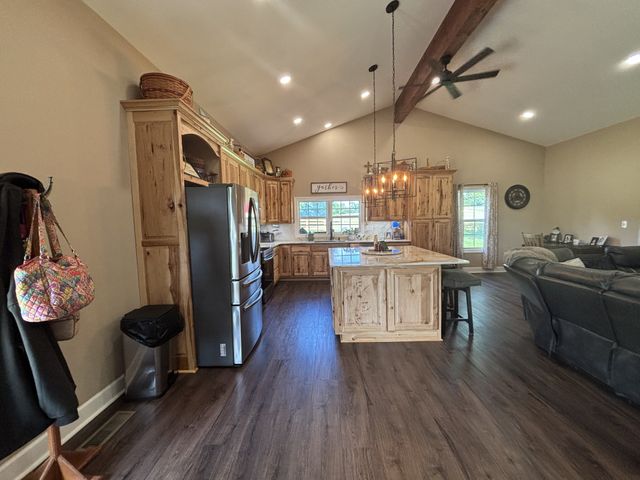 147 Black Ridge Rd, Lynnville, TN 38472