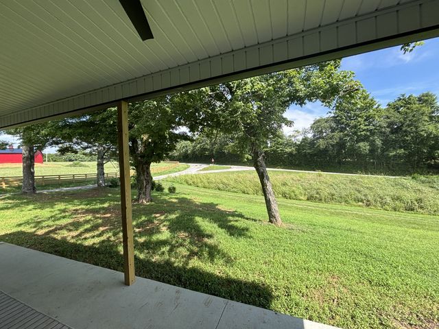 147 Black Ridge Rd, Lynnville, TN 38472