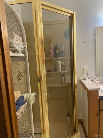 350 Orchard Street, Standish, MI 48658