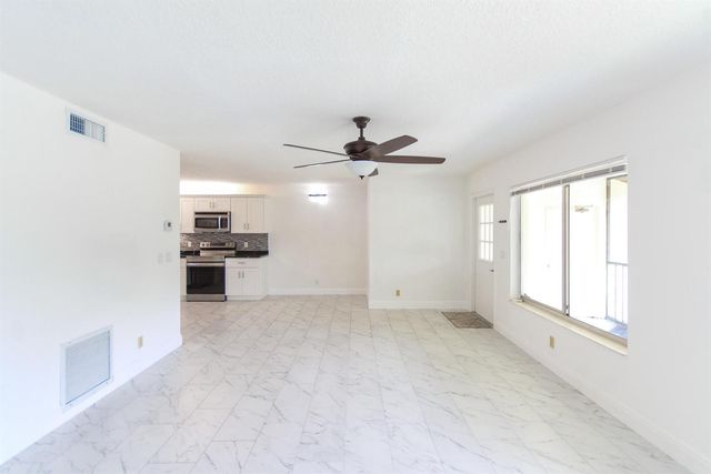 4899 Sable Pine Circle A2, West Palm Beach, FL 33417