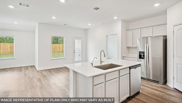 638 Nestor Drive, Crosby, TX 77532