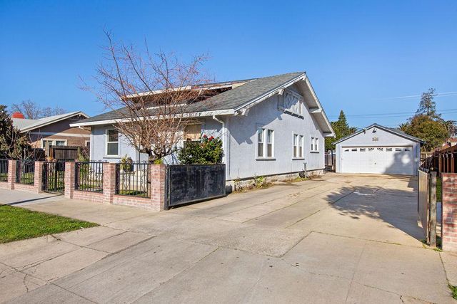 329 E Walnut St, Lodi, CA 95240