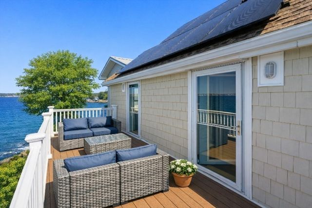 43 Maple Ave, Nahant, MA 01908