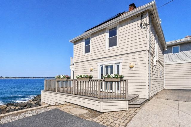 43 Maple Ave, Nahant, MA 01908