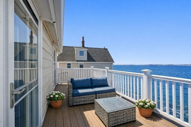 43 Maple Ave, Nahant, MA 01908