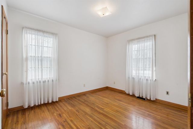 240 Marie Avenue, Elk Run Heights, IA 50707