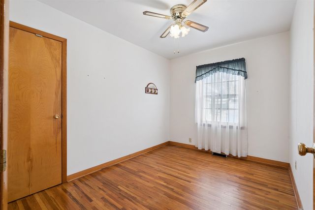 240 Marie Avenue, Elk Run Heights, IA 50707