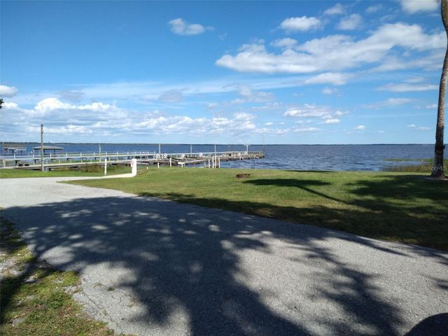 8454 BREEZE HILL DRIVE, Lake Wales, FL 33898