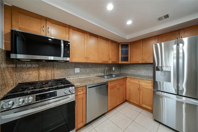 6929 SW 110th Ave, Miami, FL 33173