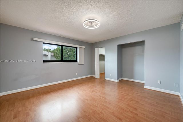 6929 SW 110th Ave, Miami, FL 33173