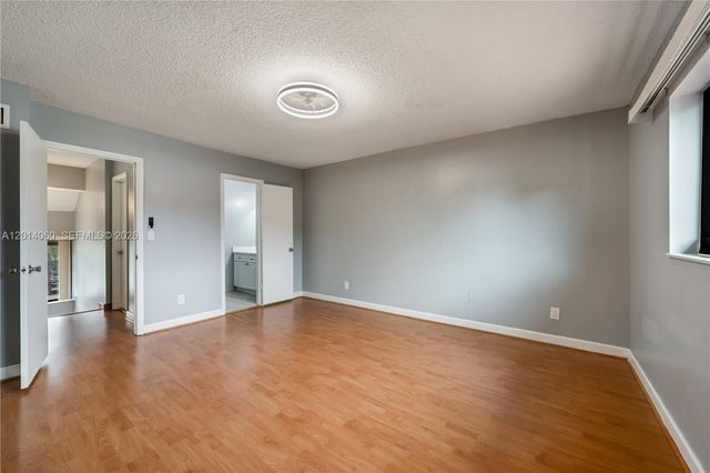 6929 SW 110th Ave, Miami, FL 33173