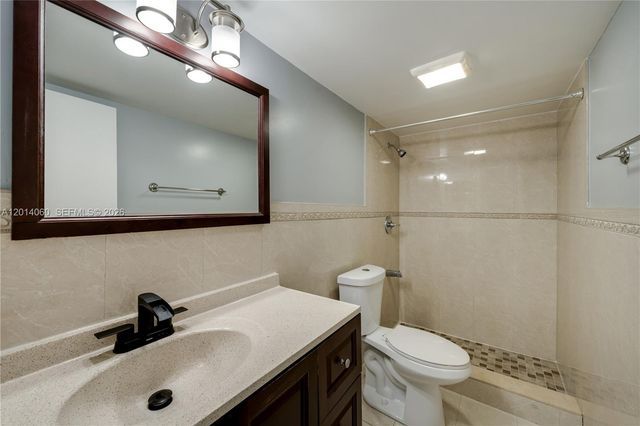 6929 SW 110th Ave, Miami, FL 33173