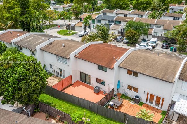 6929 SW 110th Ave, Miami, FL 33173