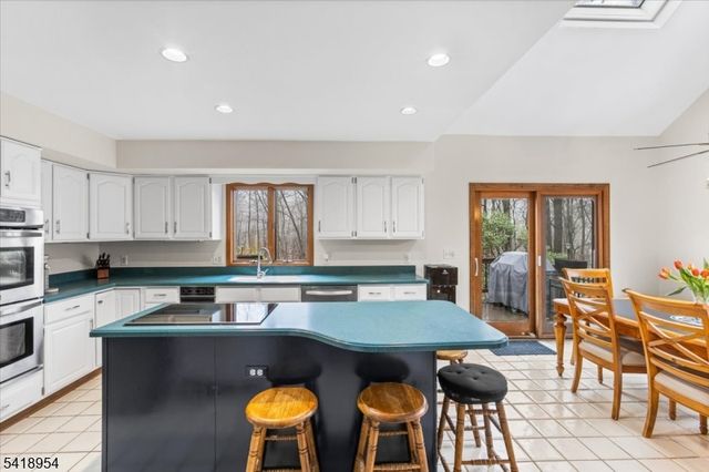 36 Westbury Dr, Sparta Twp., NJ 07871