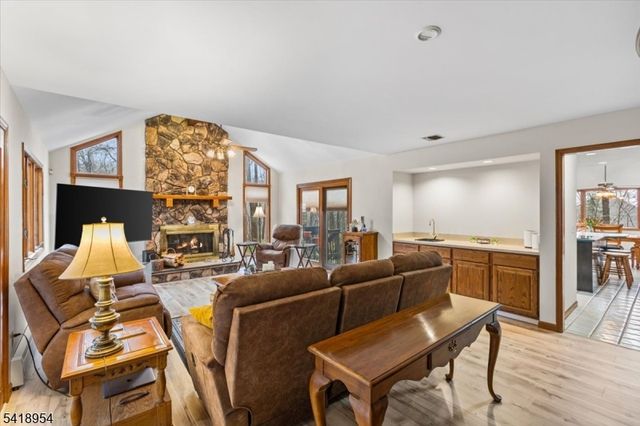 36 Westbury Dr, Sparta Twp., NJ 07871