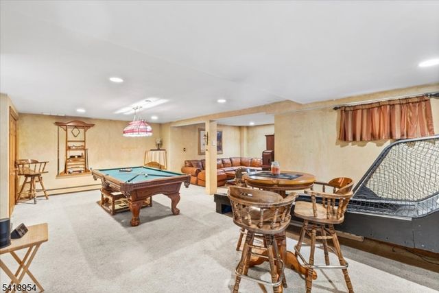 36 Westbury Dr, Sparta Twp., NJ 07871