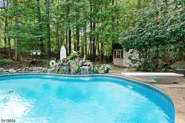 36 Westbury Dr, Sparta Twp., NJ 07871