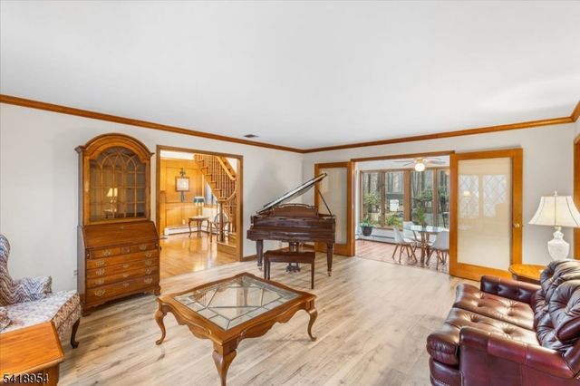 36 Westbury Dr, Sparta Twp., NJ 07871