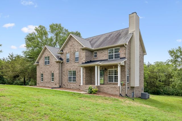 2258 Eastover Rd, Lebanon, TN 37090