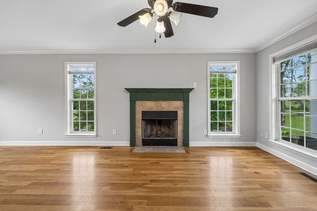 2258 Eastover Rd, Lebanon, TN 37090