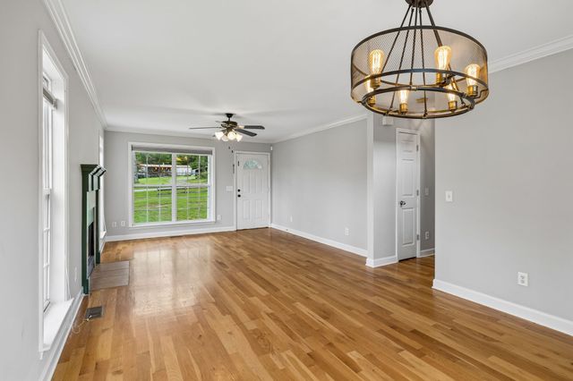 2258 Eastover Rd, Lebanon, TN 37090