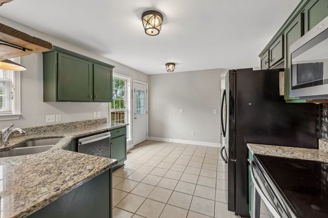 2258 Eastover Rd, Lebanon, TN 37090