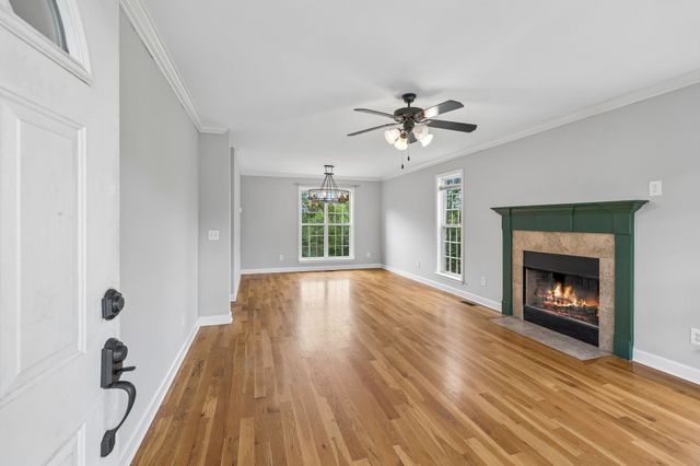 2258 Eastover Rd, Lebanon, TN 37090