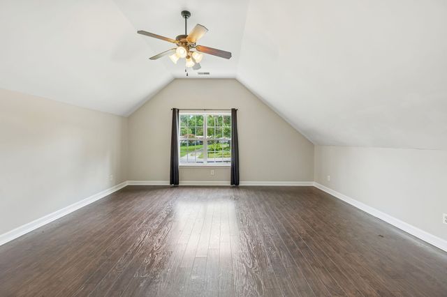 2258 Eastover Rd, Lebanon, TN 37090