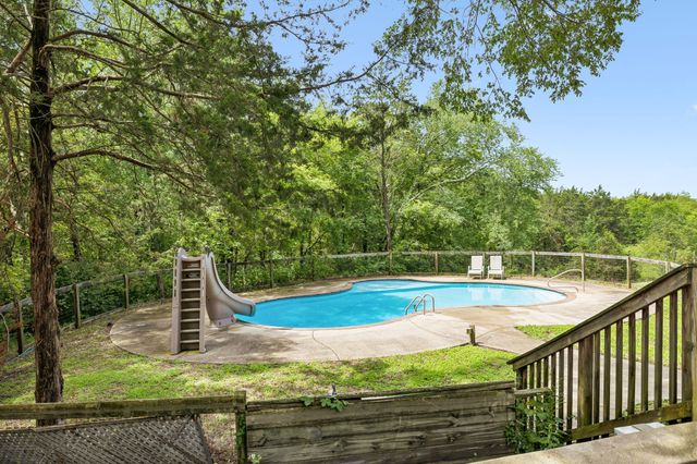 2258 Eastover Rd, Lebanon, TN 37090