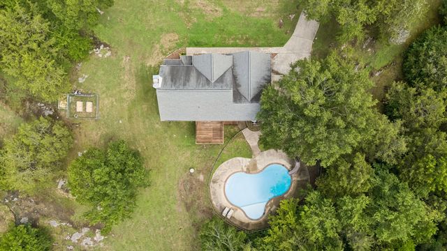 2258 Eastover Rd, Lebanon, TN 37090