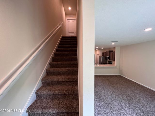 266 ARALIA Lane, Jacksonville, FL 32216