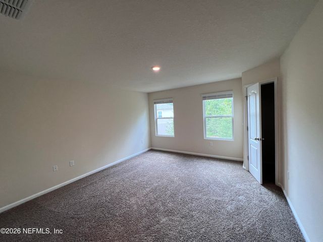 266 ARALIA Lane, Jacksonville, FL 32216