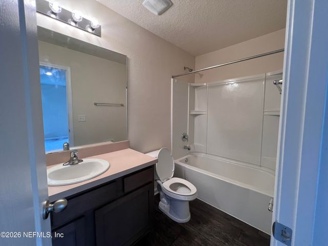 266 ARALIA Lane, Jacksonville, FL 32216