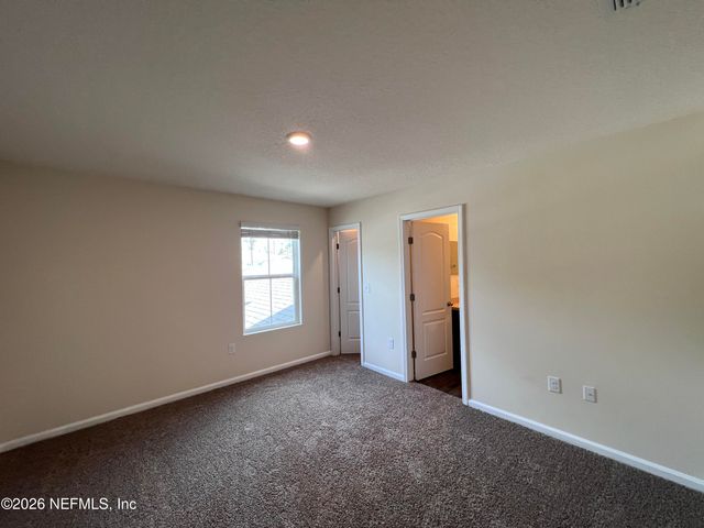 266 ARALIA Lane, Jacksonville, FL 32216