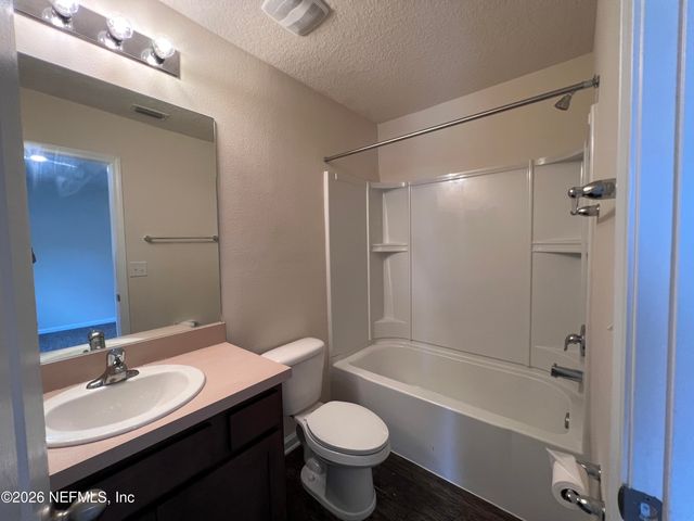 266 ARALIA Lane, Jacksonville, FL 32216