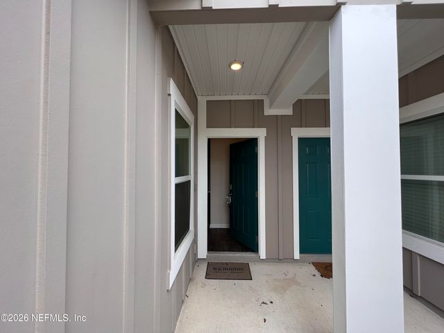 266 ARALIA Lane, Jacksonville, FL 32216