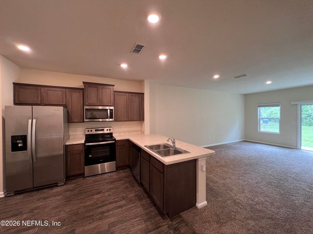 266 ARALIA Lane, Jacksonville, FL 32216