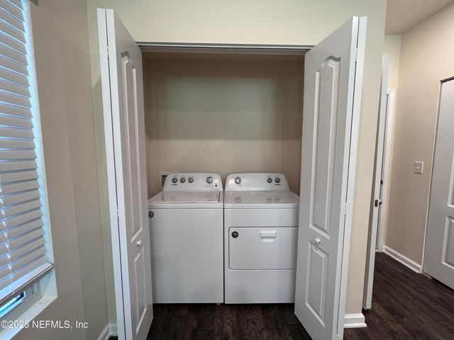 266 ARALIA Lane, Jacksonville, FL 32216