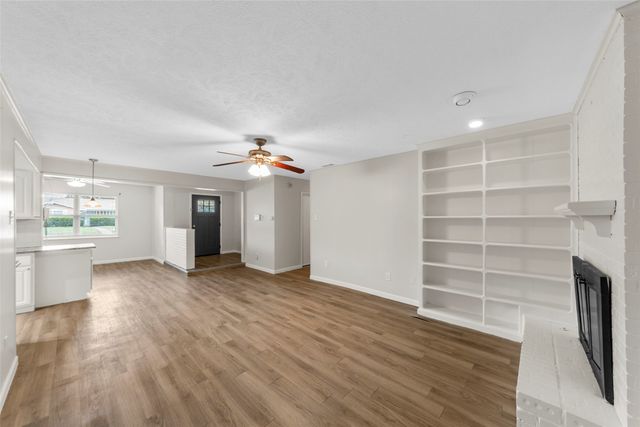 2323 Luau Street, Mesquite, TX 75150