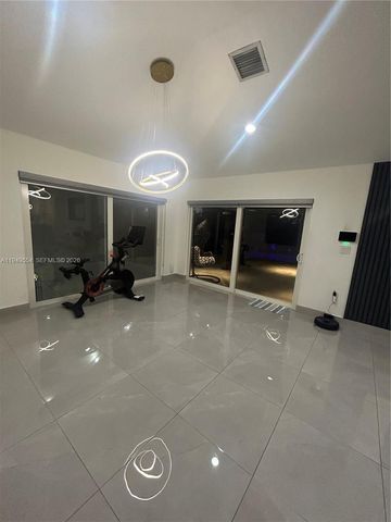 24935 SW 129th Path, Homestead, FL 33032