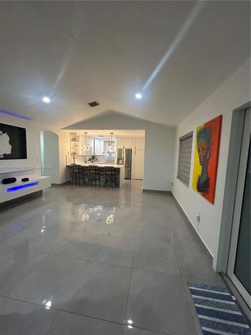 24935 SW 129th Path, Homestead, FL 33032