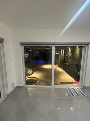 24935 SW 129th Path, Homestead, FL 33032