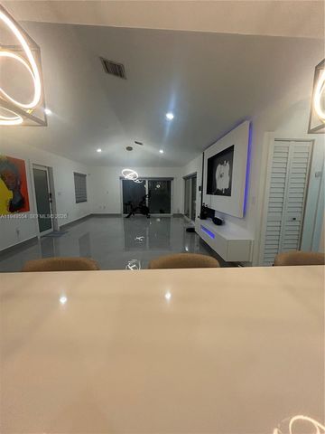 24935 SW 129th Path, Homestead, FL 33032