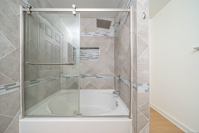 8011 SEATIDE VIS, San Antonio, TX 78249